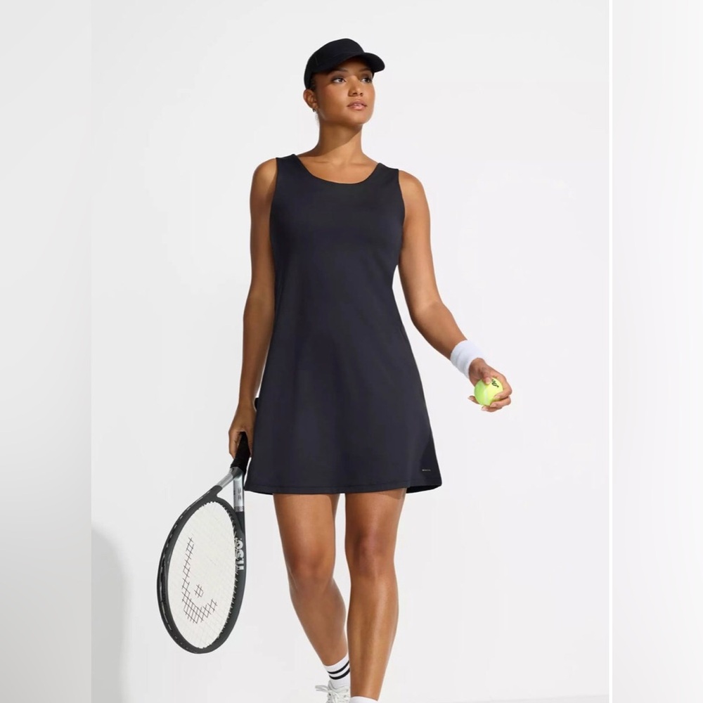 BNWT Mondetta tennis dress